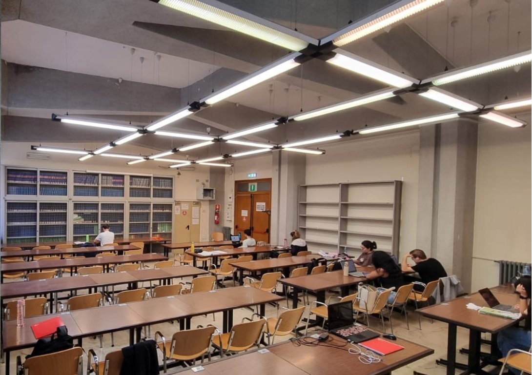 UniME Economics Reading Room